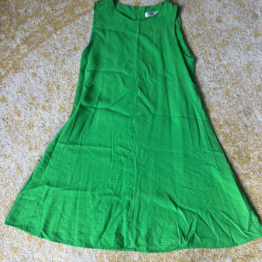 Green Sleeveless Dress